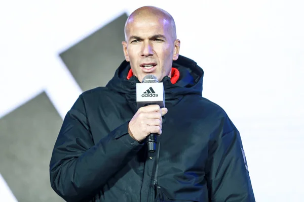 Fransız Futbol Yıldızı Koç Zinedine Zidane Katılır Adidas Tarafından Bir — Stok fotoğraf