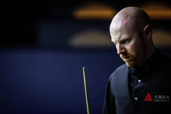 Anthony Mcgill Scotland Considers Shot Yan Bingtao China First Match — Stock Photo, Image