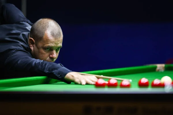 Barry Hawkins Van Engeland Speelt Een Schot Van Mark Williams — Stockfoto