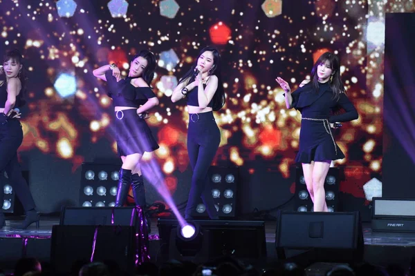 Apink の韓国の女の子のグループのメンバーは 台湾の Apink アジア ツアー 2018 コンサート 2018 — ストック写真