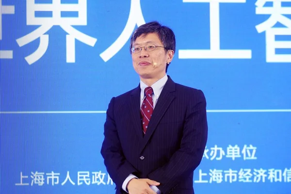 Microsoft Global Executive Vice President Shen Xiangyang Talar 2018 Artificiell — Stockfoto