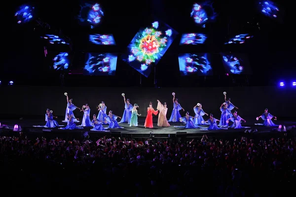 Artistas Chinos Actúan Espectáculo Minutos Hangzhou Durante Ceremonia Clausura Los — Foto de Stock