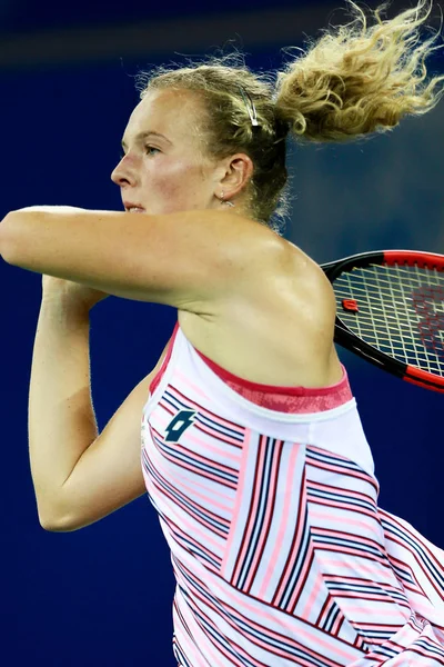 Katerina Siniakova Van Tsjechië Teruggegaan Een Schot Garbine Muguruza Van — Stockfoto