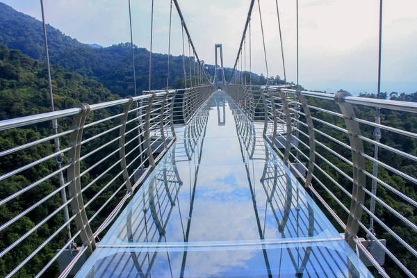 Trabalhadores Homem Aranha Verificam Ponte Fundo Vidro Mais Longa Guangdong — Fotografia de Stock