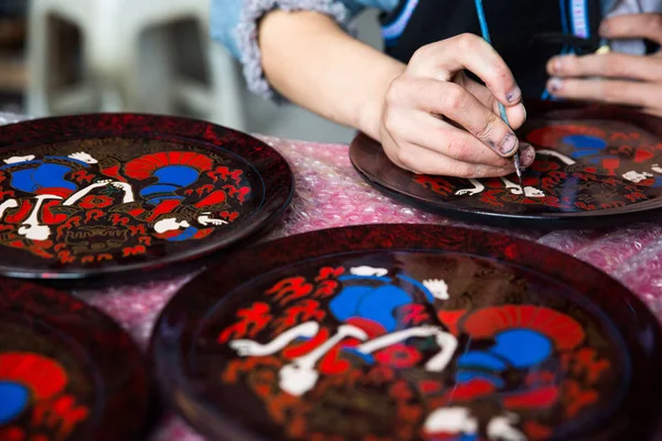 Chinese Craftsman Colors Lacquerwork Workshop Dafang County Bijie City Southwest — Stock Photo, Image