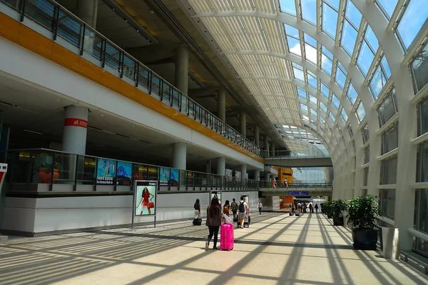 Внутренний Вид Гонконгского Международного Аэропорта Известный Аэропорт Чек Лап Кок — стоковое фото