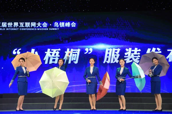 Çin Hostesler Beşinci Dünya Internet Konferansı Wic Olarak Bilinen Wuzhen — Stok fotoğraf