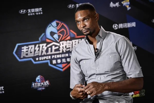 Amerykański Koszykarz Chris Bosh Akceptuje Wywiad Przed Gry Celebrity 2018 — Zdjęcie stockowe