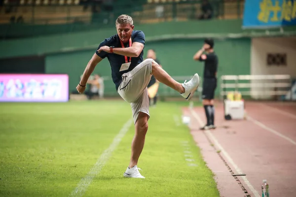 Entrenador Dragan Stojkovic Guangzhou Reacciona Mientras Sus Jugadores Competir Contra — Foto de Stock