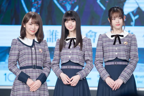 Soldan Sağa Akimoto Manatsu Asuka Saito Japon Idol Grubu Nogizaka46 — Stok fotoğraf