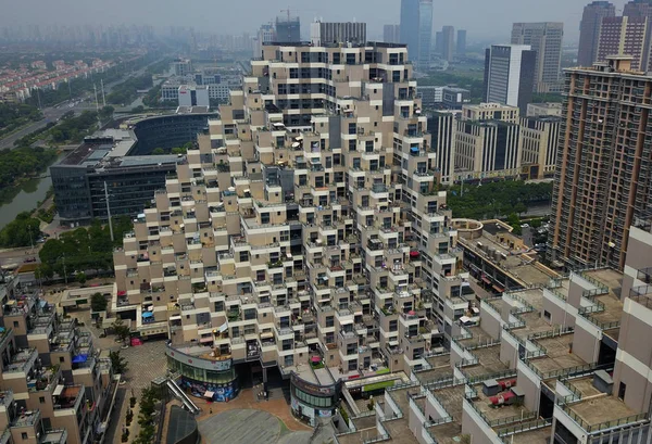 File Aerial View Pyramid Complex Comprised Three Office Buildings Kunshan — Stock Photo, Image