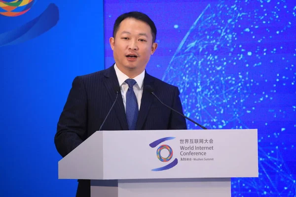 Zhou Yuan Alapítója Vezérigazgatója Kínai Kérdések Válaszok Honlapján Zhihu Beszél — Stock Fotó