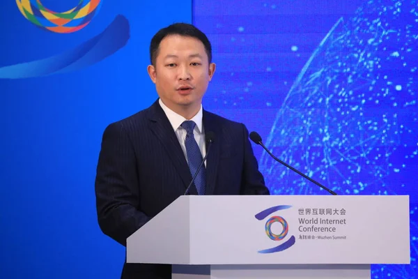 Zhou Yuan Alapítója Vezérigazgatója Kínai Kérdések Válaszok Honlapján Zhihu Beszél — Stock Fotó