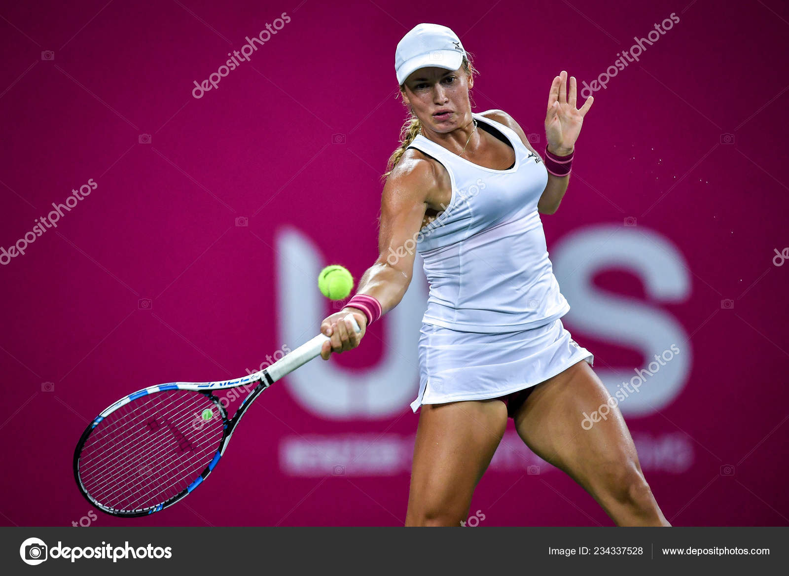 Yulia Putintseva Kazakhstan Returns Shot Kateryna Kozlova Ukraine Quarterfinal Match