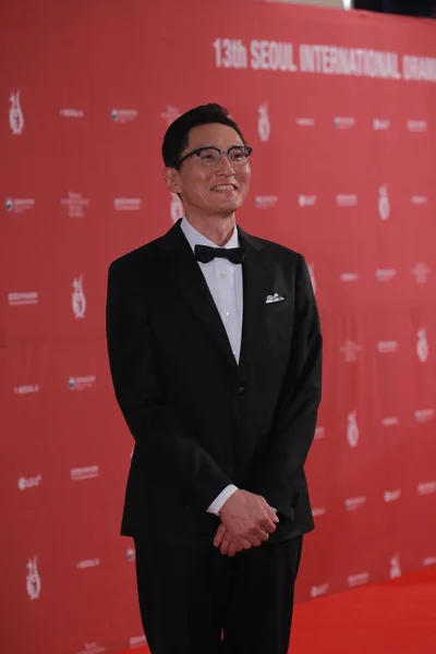 日本演员松石子于通 8年9月3日在韩国首尔登上第13届首尔国际戏剧奖的红地毯 — 图库照片