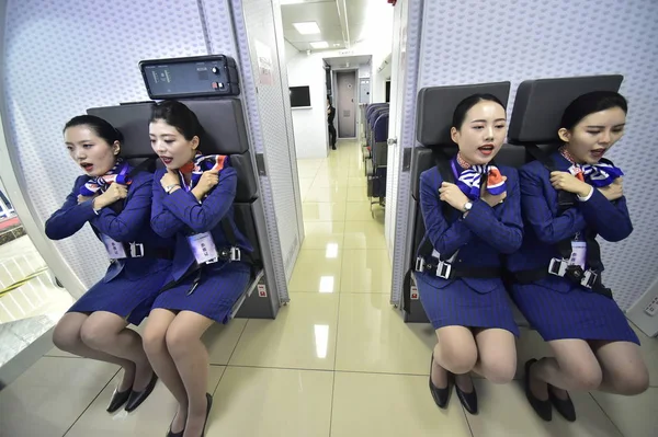 Crew Members Several Airline Companies Take Part Competition Civil Aviation — Stock Photo, Image