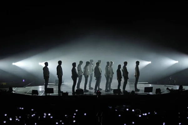 Les Membres Groupe Garçons Sud Coréen Seventeen Également Stylisé Seventeen — Photo