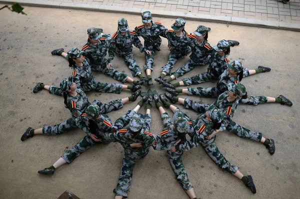 Chinesische Rekruten Nehmen Einem Militärischen Training Der Normalen Universität Von — Stockfoto