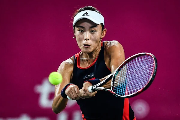 Wang Qiang Della Cina Torna Colpo Andrea Petkovic Della Germania — Foto Stock