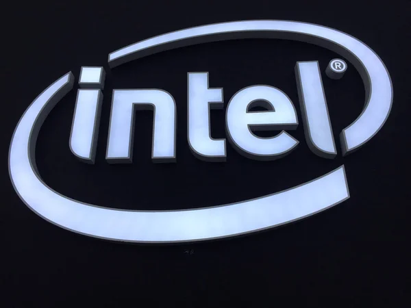 Blick Auf Ein Logo Von Intel Der Stadt Wuhan Der — Stockfoto