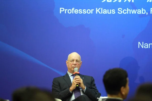 Klaus Schwab Founder Executive Chairman World Economic Forum Attends Lecture — Stok fotoğraf