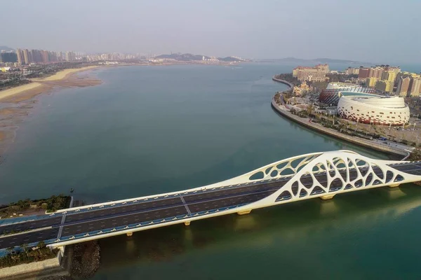 Puente Del Coral Shanhubei Qiao Chino Representa Ciudad Qingdao Provincia —  Fotos de Stock