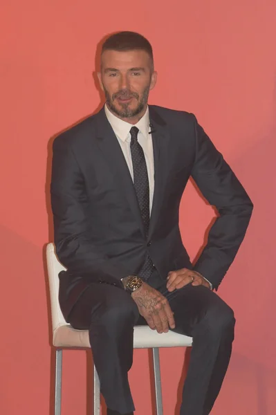 Gwiazda Angielski Piłkarz David Beckham Uczęszcza Impreza Promocyjna Dla Grupy — Zdjęcie stockowe