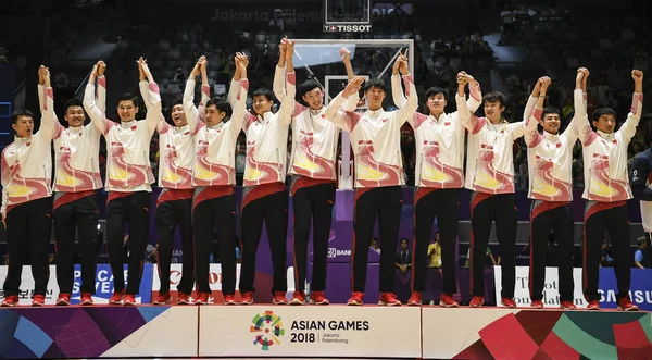 Jugadores Del Equipo Baloncesto Masculino Chino Posan Ceremonia Entrega Premios —  Fotos de Stock