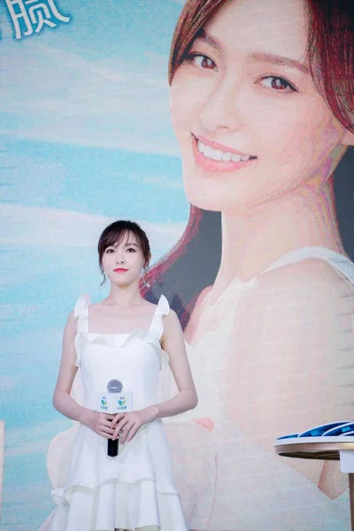 Chinese Actrice Tiffany Tang Tang Yan Woont Een Promotioneel Evenement — Stockfoto