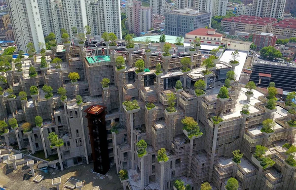 Une Vue Aérienne Bâtiments Grande Hauteur Avec Terrasses Différentes Hauteurs — Photo