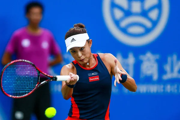 Wang Qiang Chin Zwraca Strzał Monica Puig Puerto Rico Ćwierćfinałach — Zdjęcie stockowe