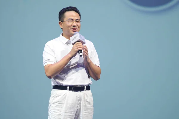 Liu Lirong Předseda Výkonný Ředitel Čínského Smartphone Výrobce Gionee Hovoří — Stock fotografie