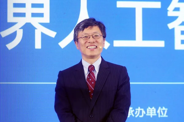 Microsoft Global Executive Vice President Shen Xiangyang Spricht Während Der — Stockfoto