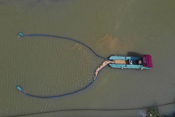 Detta Flygfoto Samlar Båt Utrustad Med Enhet Sopor Flod Xujiazhan — Stockfoto