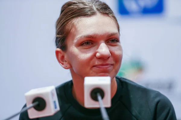 Simona Halep Της Ρουμανίας Φοιτά Συνέντευξη Τύπου Πριν Από Τον — Φωτογραφία Αρχείου