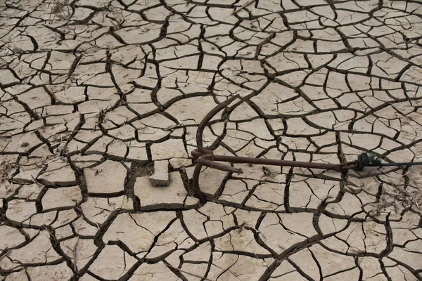 Vista Leito Rio Rachado Queimado Por Ondas Calor Seção Jinhu — Fotografia de Stock