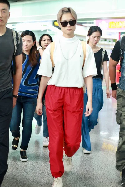 Penyanyi Cina Yuchun Ditampilkan Bandar Udara Internasional Ibukota Beijing Beijing — Stok Foto