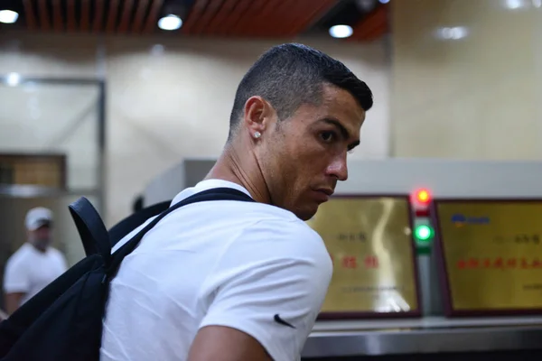 Portuguese Football Player Cristiano Ronaldo Juventus Pictured Taking Private Plane — 图库照片