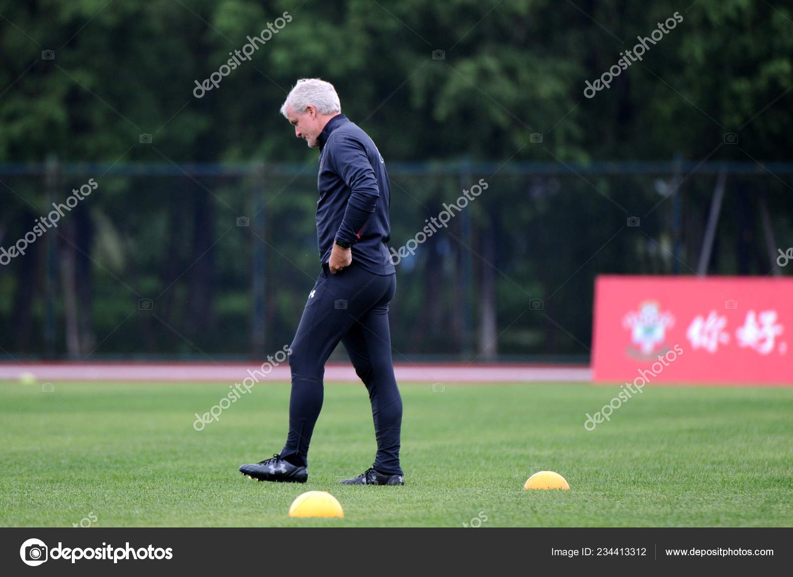 First Team Manager Mark Hughes Southampton Takes Part Training Session Stock Editorial Photo C Chinaimages First Team Manager Mark Hughes Southampton Takes Part Training Session Stock Editorial Photo C Chinaimages
