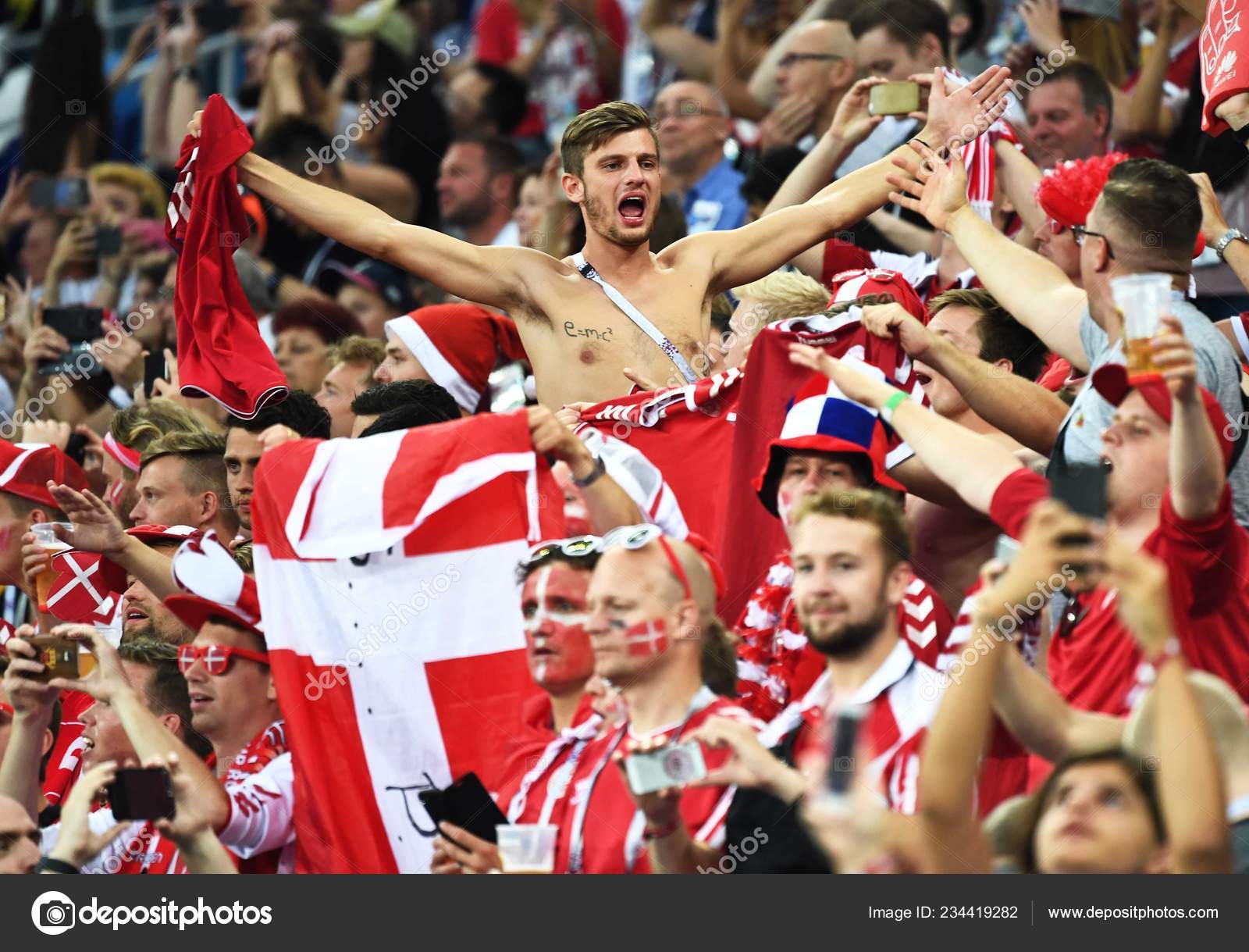 Danish Shout Wave Flags Show Support Denmark Match – Stock Editorial Photo © ChinaImages #234419282