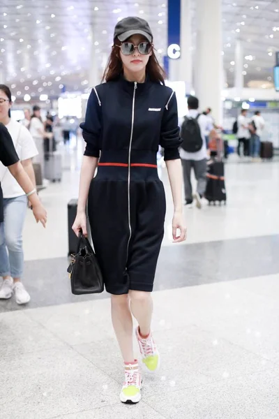 Chinese Actress Tiffany Tang Tang Yan Pictured Beijing Capital International — Stock Photo, Image