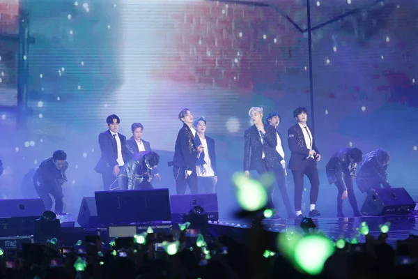 Membros Boy Band Sul Coreana Got7 Apresentam Durante Concerto Turnê — Fotografia de Stock