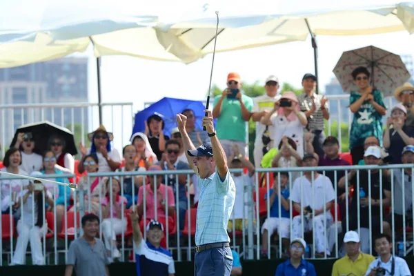 Joueur Golf Américain Joseph Winslow Célèbre Après Avoir Remporté Yantai — Photo