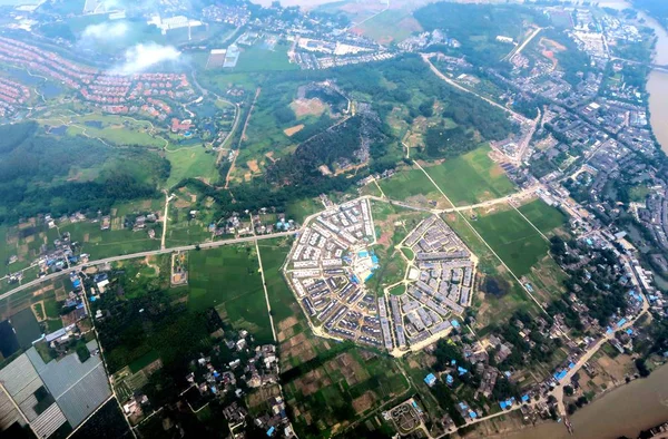Vista Aérea Una Urbanización Residencial Forma Diagrama Tai Chi Ciudad — Foto de Stock