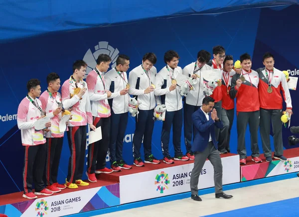 Medallista Plata Equipo Relevos Estilo Libre 4X100 Masculino China Equipo —  Fotos de Stock