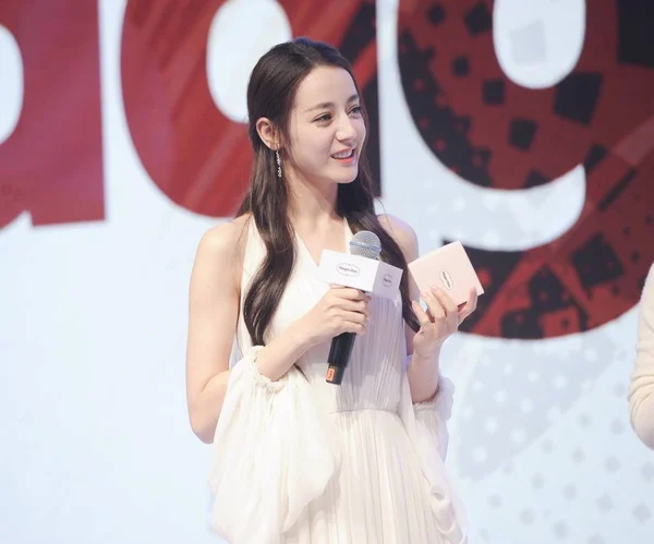 Actriz China Dilraba Dilmurat Asiste Evento Promocional Para Haagen Dazs —  Fotos de Stock