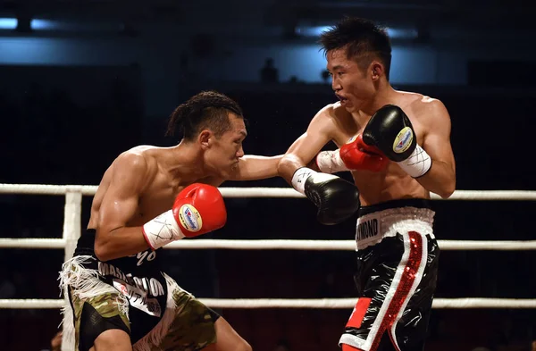 Raymond Poon Kai Ching Hong Kong Derecha Compite Contra Ryo — Foto de Stock