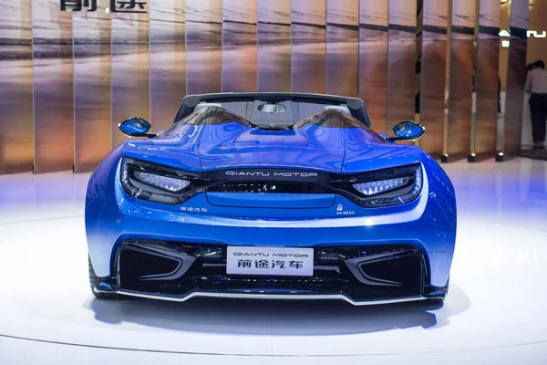 2017年4月20日在中国上海举行的第十七届上海国际汽车工业展览会 也称为2017年上海汽车展 展出了前图汽车内夫跑车 — 图库照片