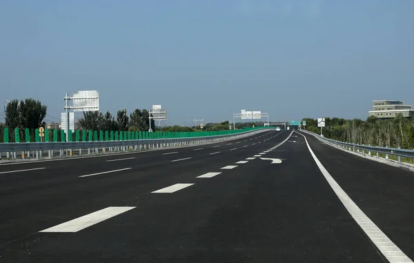 Bilar Körs Tongzhou Daxing Delen Huvudstadsregionen Ring Expressway Även Kallad — Stockfoto