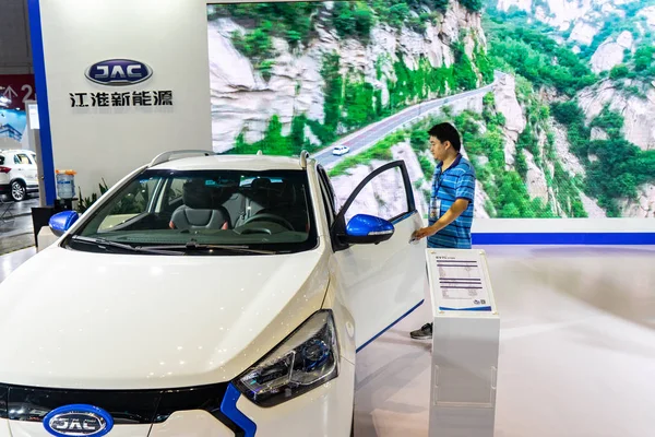 Fájl Egy Iev6E Sport Autó Kína Anhui Jianghuai Automobile Ltd — Stock Fotó